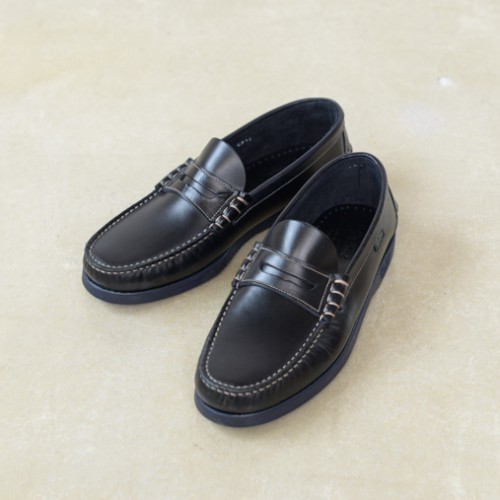 デッキシューズ型ローファー、CORAUX 。PARABOOT。|doo-bop 南出一誠