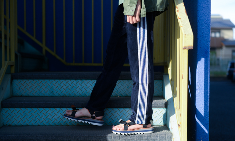 Vol.Needles：Narrow Track Pant – C/Pe Velour｜エンジニ