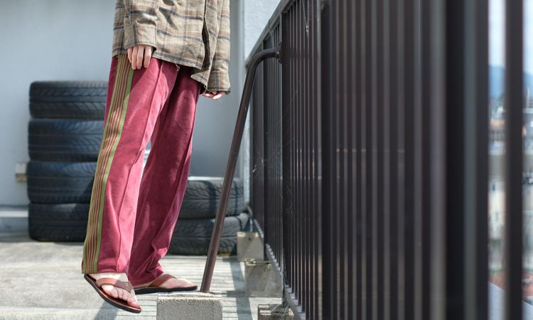 NEEDLES NARROW TRACK PANT VELOUR