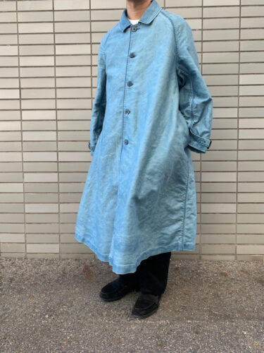 ウティ OUTIL MANTEAU UZES  ブルー モールスキン